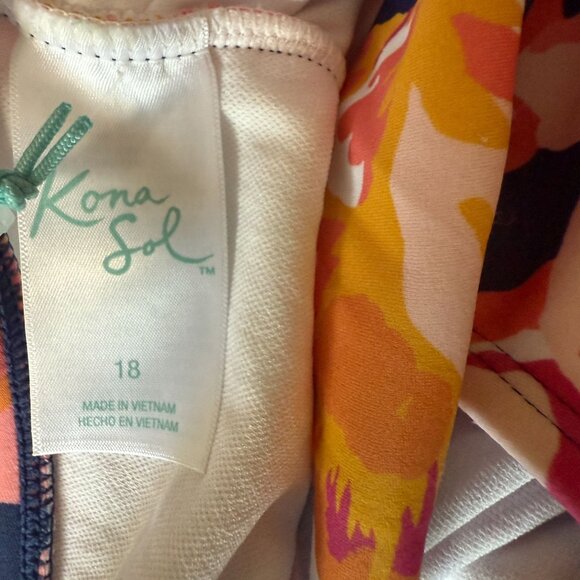 Kona Sol Full Coverage Floral Print One Piece Swimsuit Womens Size 18 NWT - Picture 8 of 9